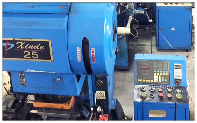 接線端子生產(chǎn)設(shè)備